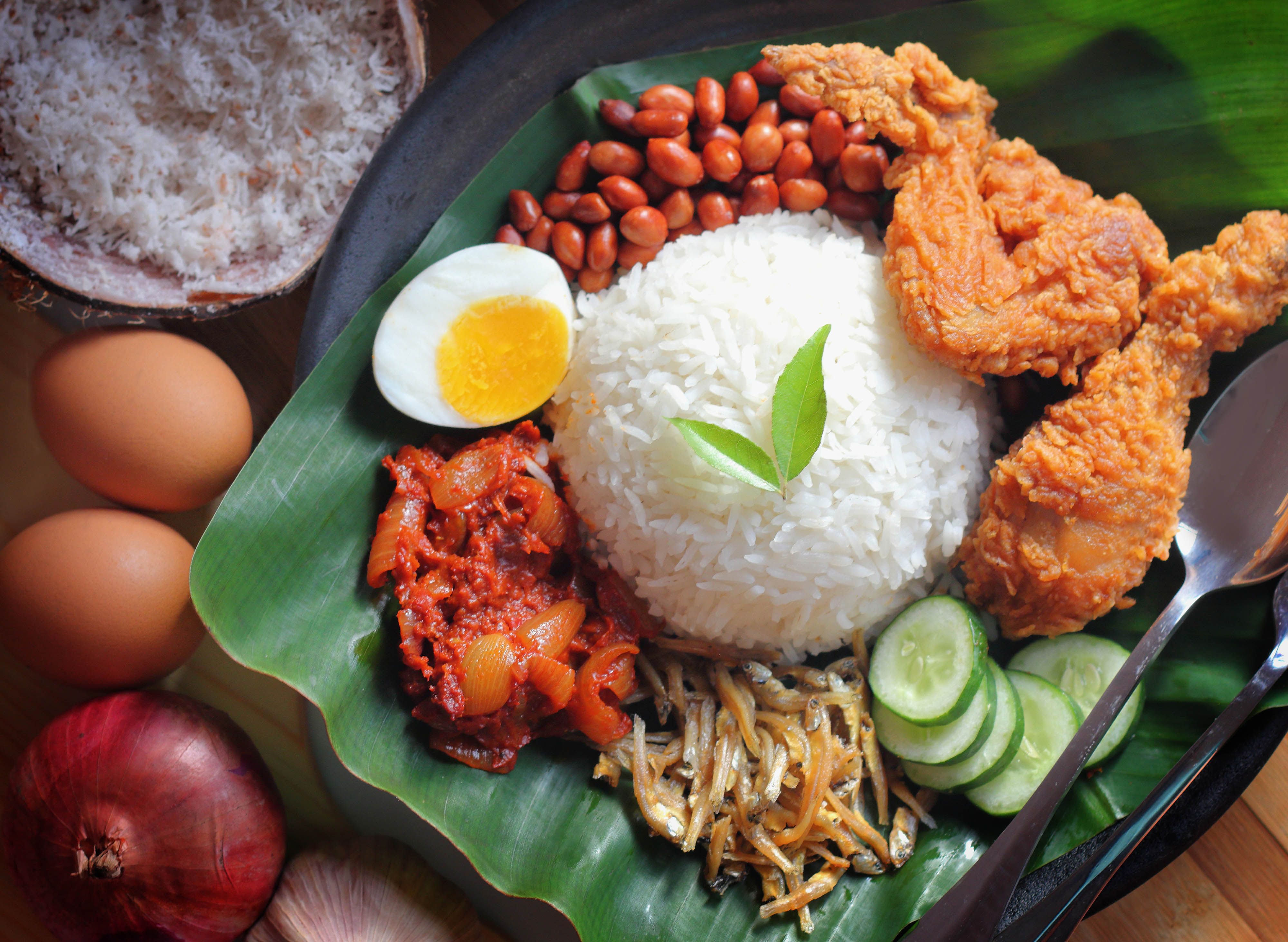 Pak Ali Nasi Lemak Daun Pisang Kuchai Lama Catering Food Delivery From Foodpanda 1751