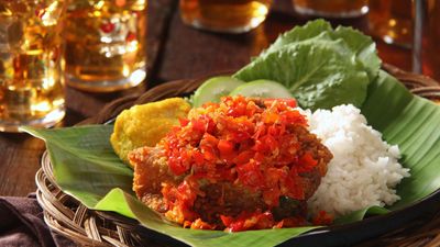 Ayam Geprek Kak Erin (Jak Man Food Court)