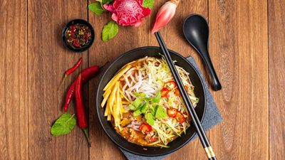 Gerai Makanan Law 21 里生记面档
