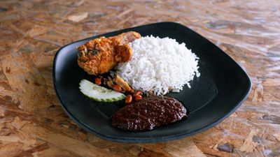 Warung Rumah Kuning