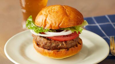 Raja Burger Stall (Dimiliki oleh Rana And Sena Venture)