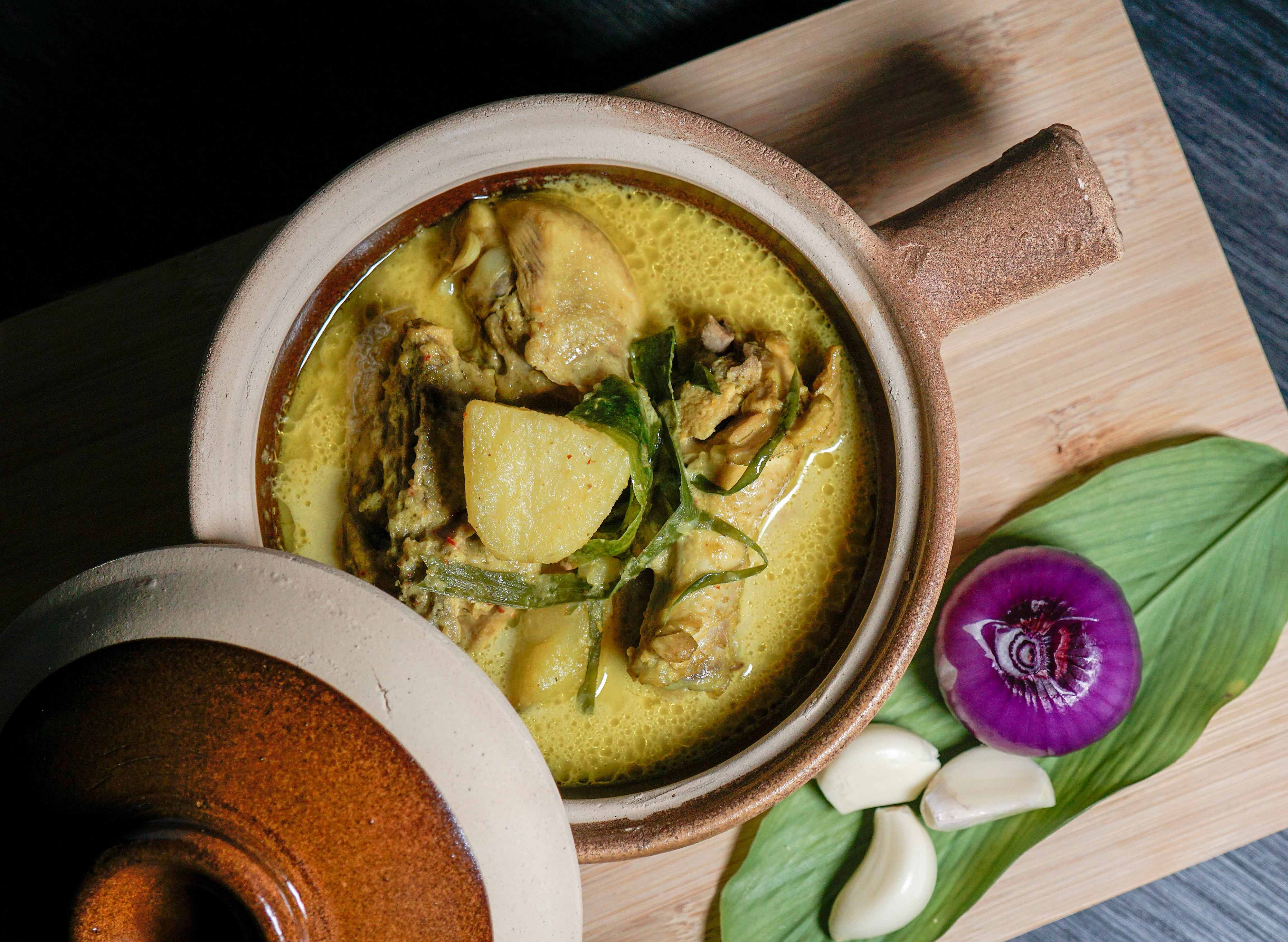 Lemak kuning masak sotong Dari Dapur