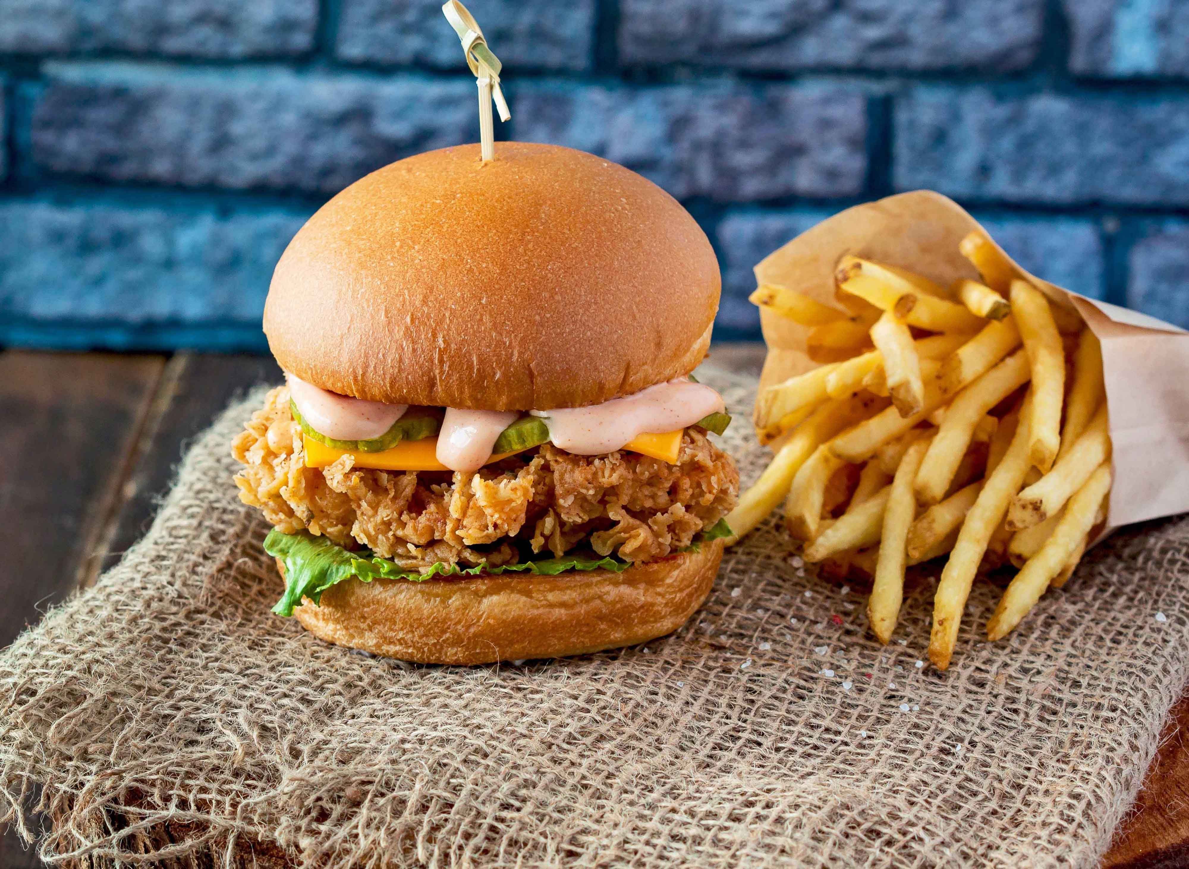 AFC Alecious Fried Chicken vendor logo