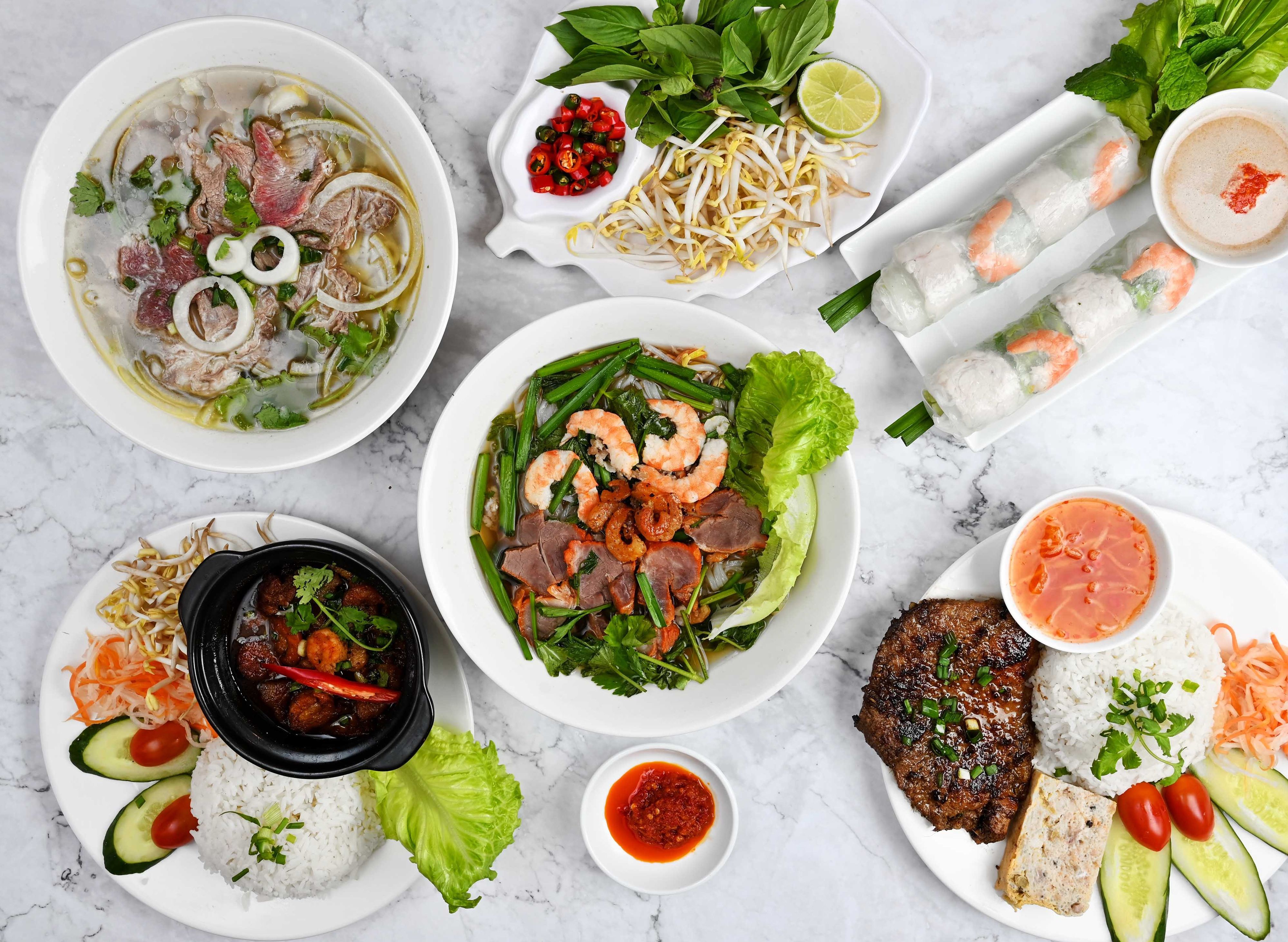 Saigon Ivy Cafe vendor logo