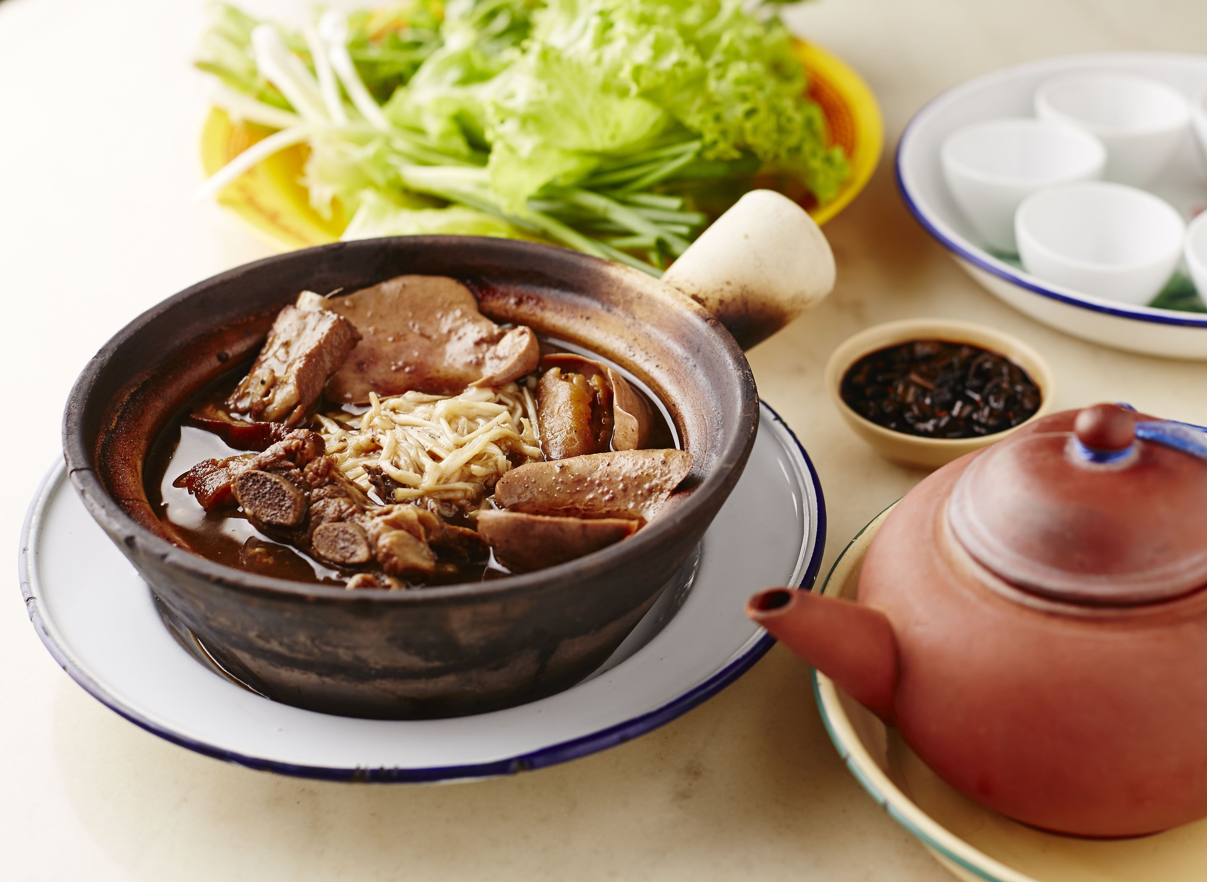 Tay Kopitiam vendor logo