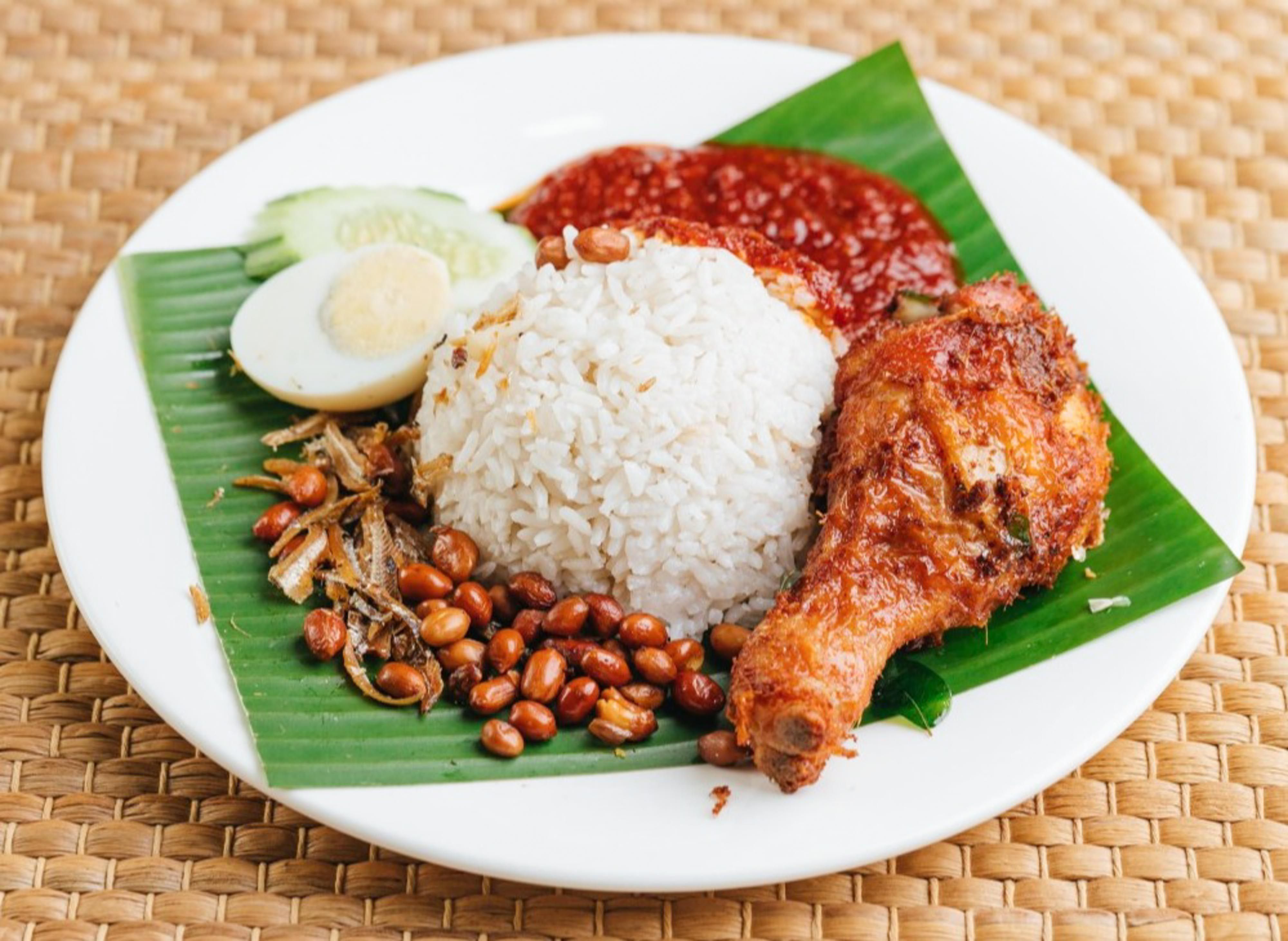 StarWakk Nasi Lemak (Pokok Sena) vendor logo