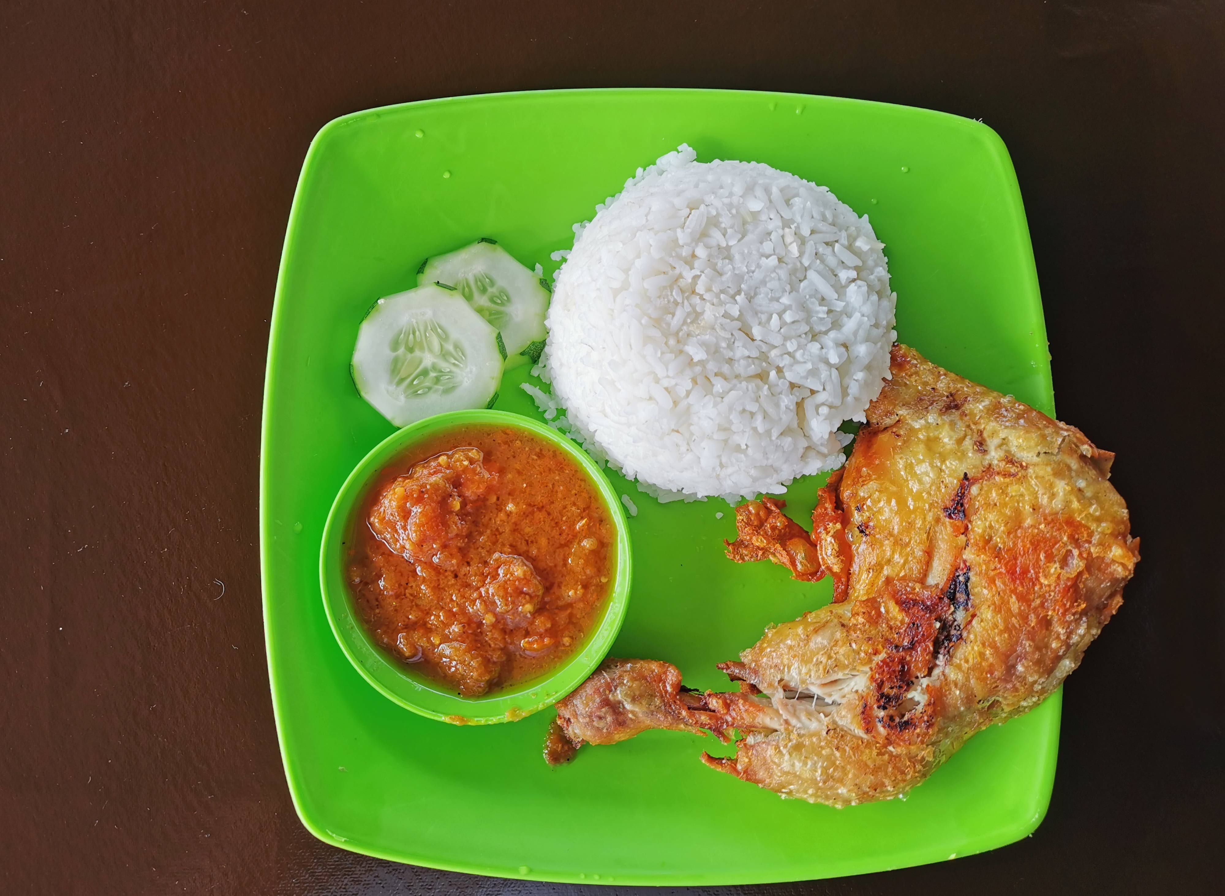 StarWakk Nasi Lemak (Pokok Sena) vendor logo