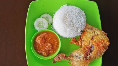 StarWakk Nasi Lemak (Pokok Sena)
