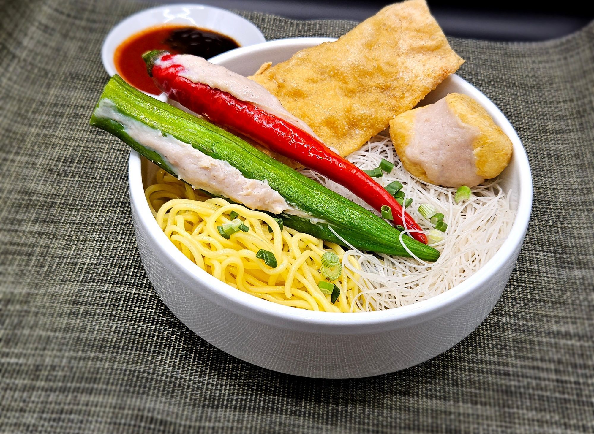 Eat Bao Bao - Rice & Noodles [Non-Halal] vendor logo