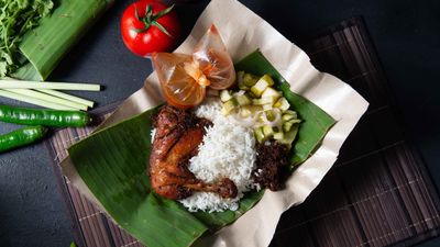 Nizam Nasi Kukus Ayam Dara