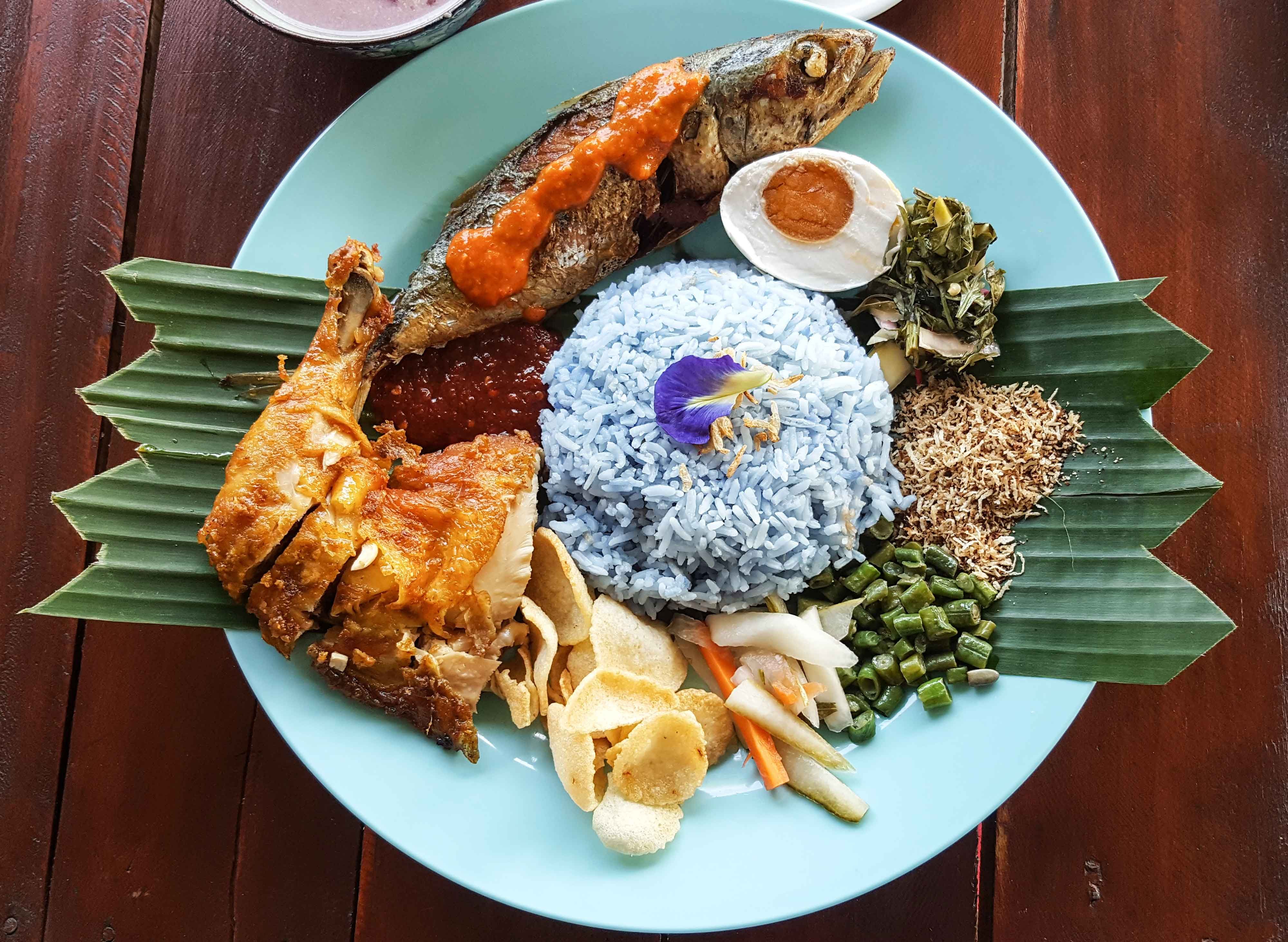 Nasi Kerabu Kak Zu Menu And Delivery In Bandar Baharu Foodpanda