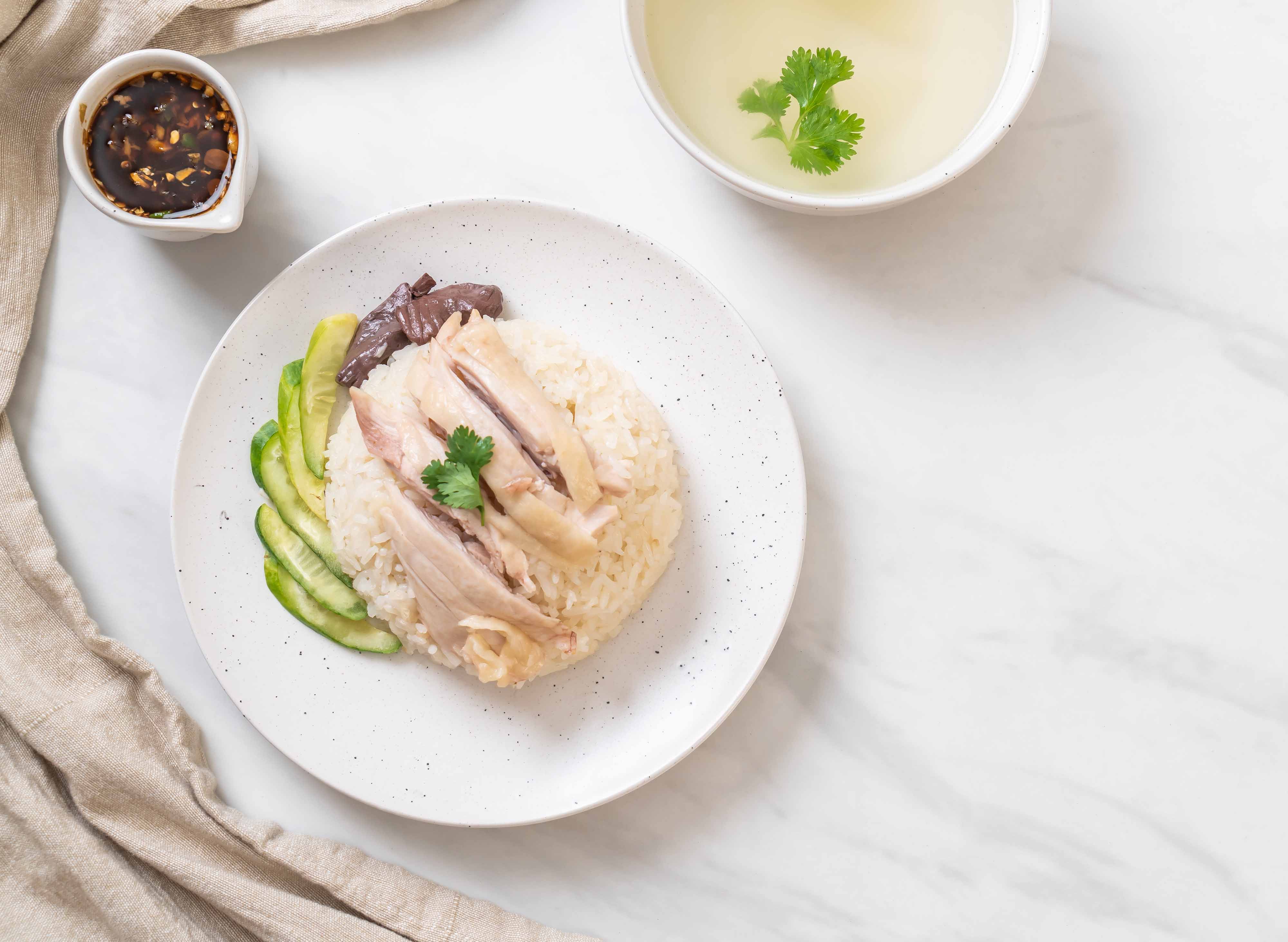 Chicken Rice 彩虹烧腊饭 vendor logo