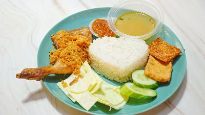 Ayam Penyet Imama @ Warung Che Senah