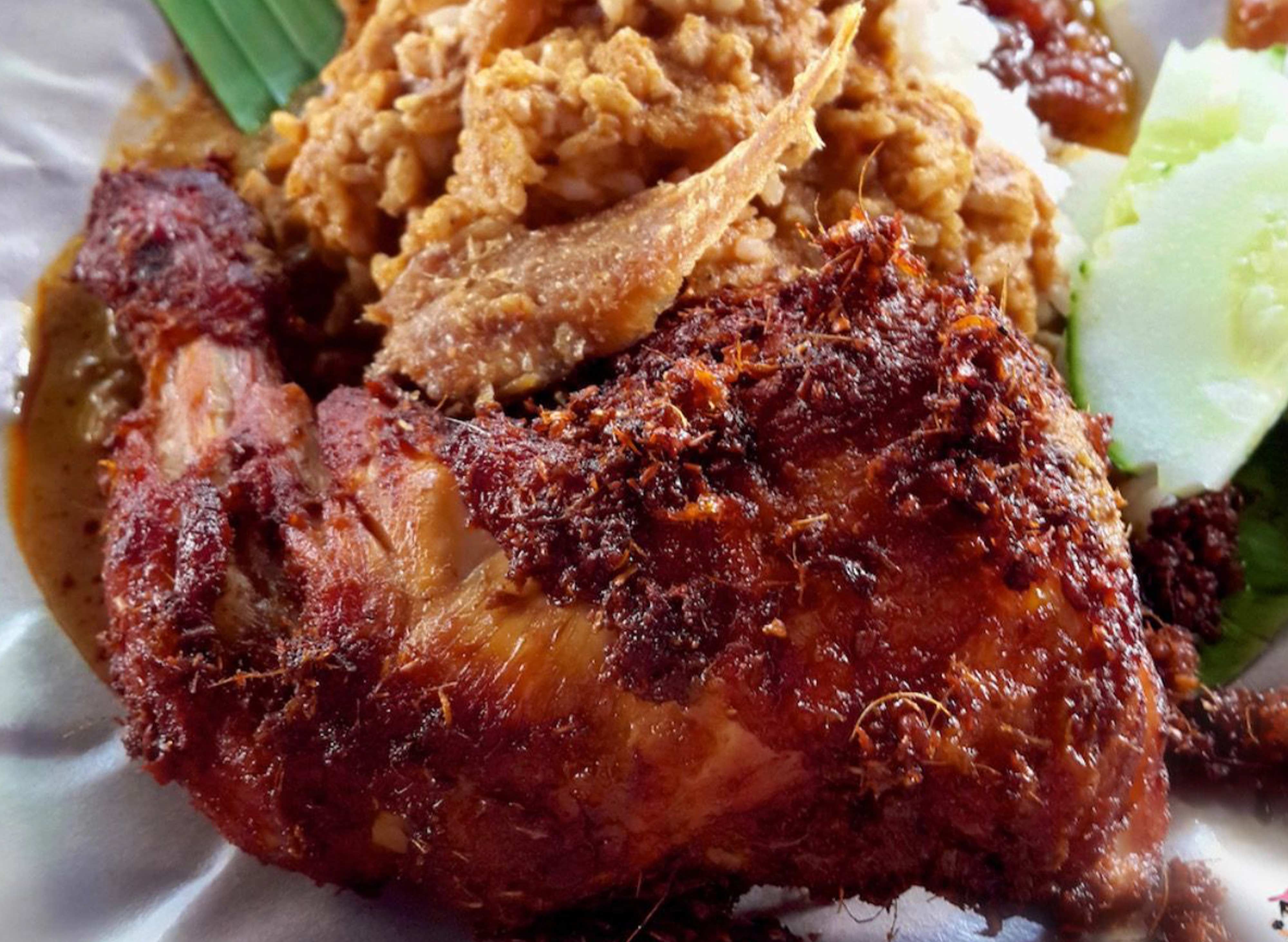 My Mom Nasi Kukus vendor logo