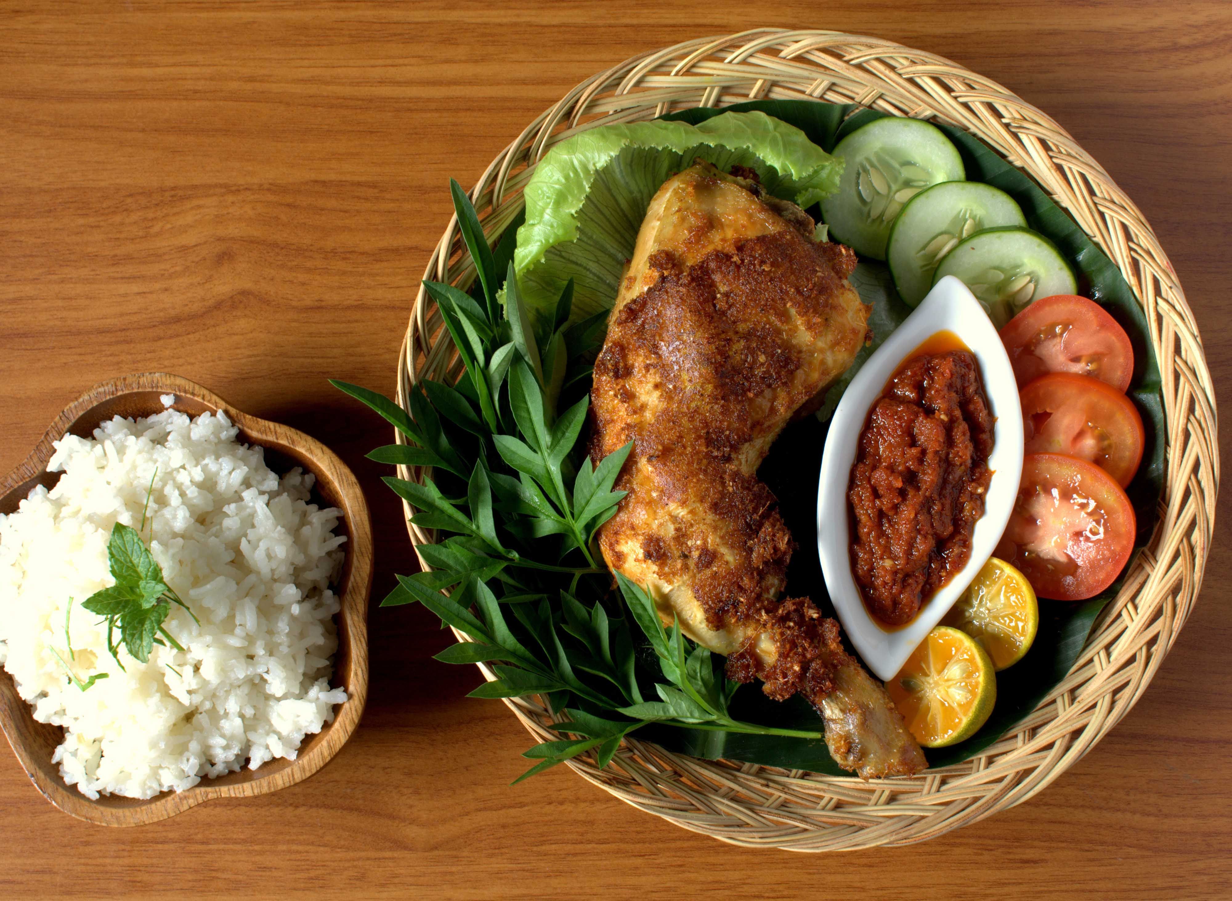 Warung Awani & Katering (Solaris Market) vendor logo