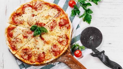 The Pirates Club - Best Pizza in Town