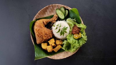 Warung De Pokok (Muadzam Shah)