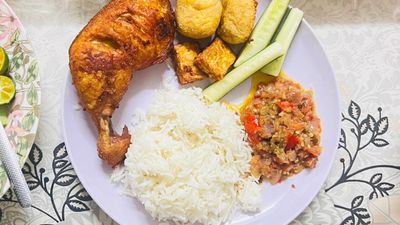 Nasi Ayam Penyet Ryhann