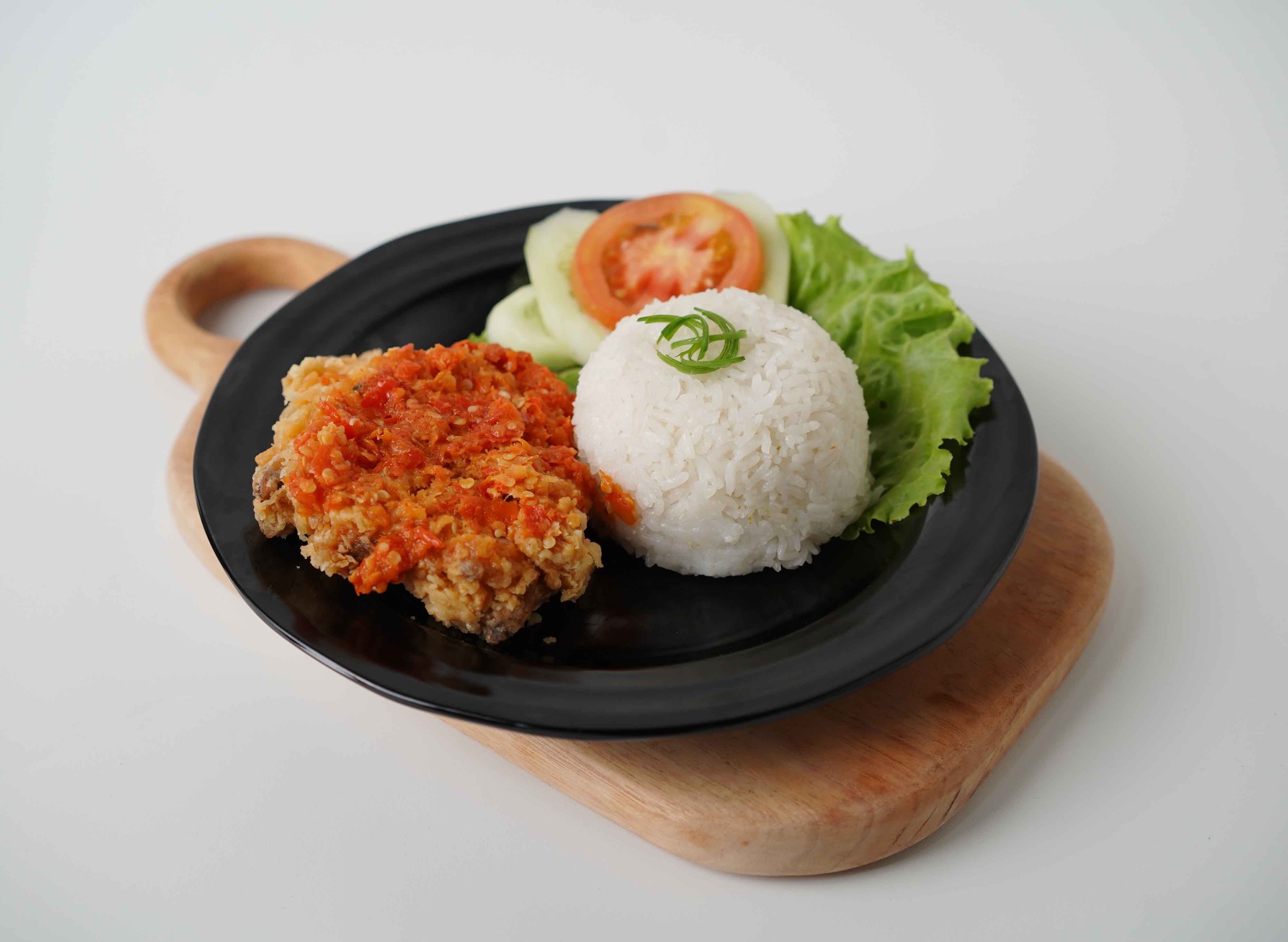 NASI MANJE TUARAN vendor logo