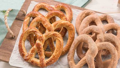 Auntie Anne's (The Curve (AA179))