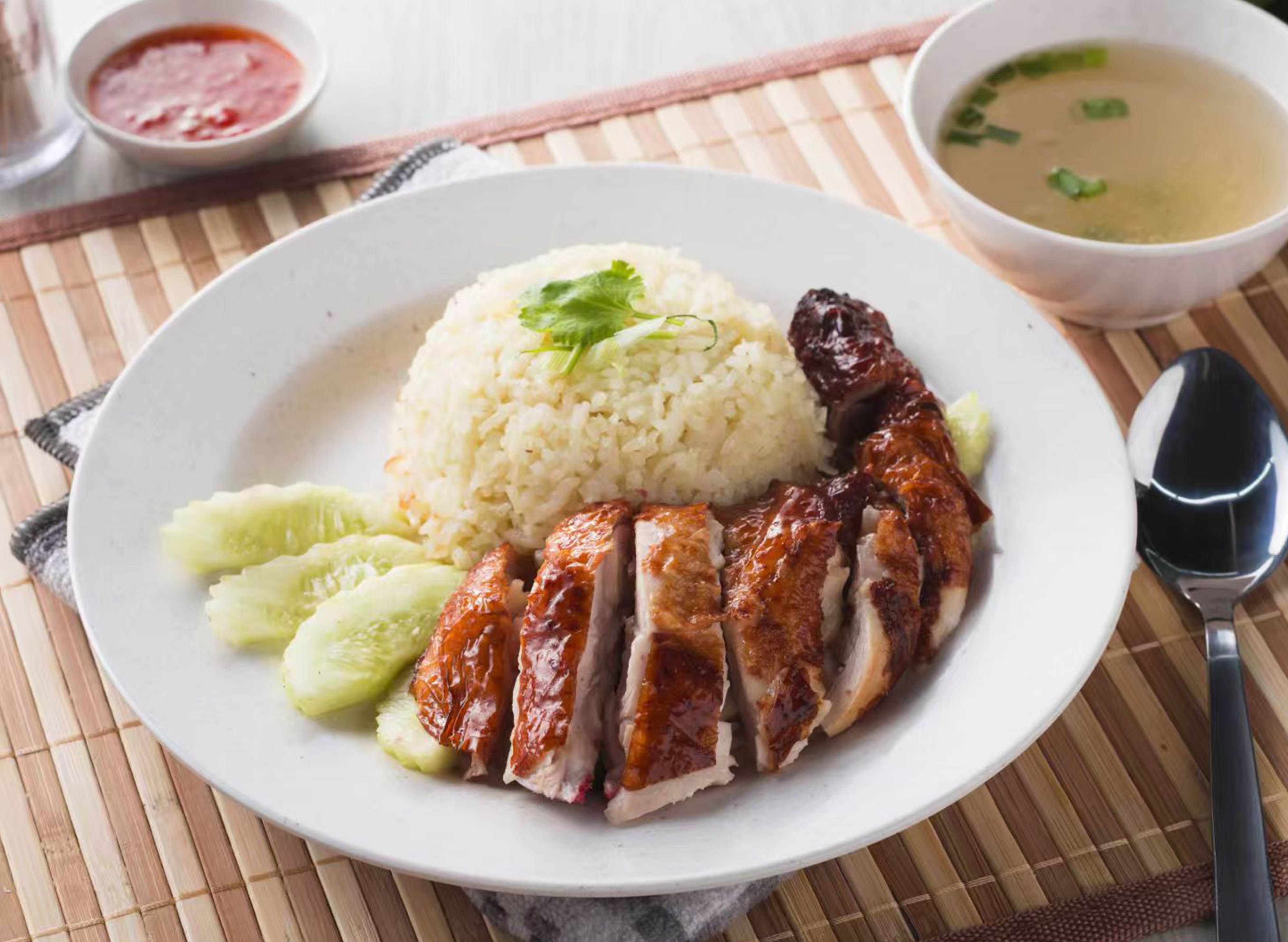 Lee Chicken Rice & Burger (Empurau Cafe) vendor logo