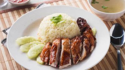 Lee Chicken Rice & Burger (Empurau Cafe)