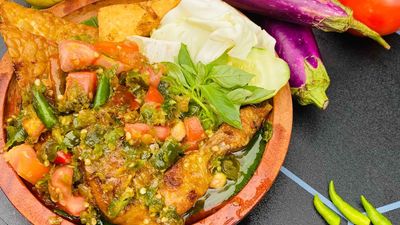 Warung Ayam Pecak