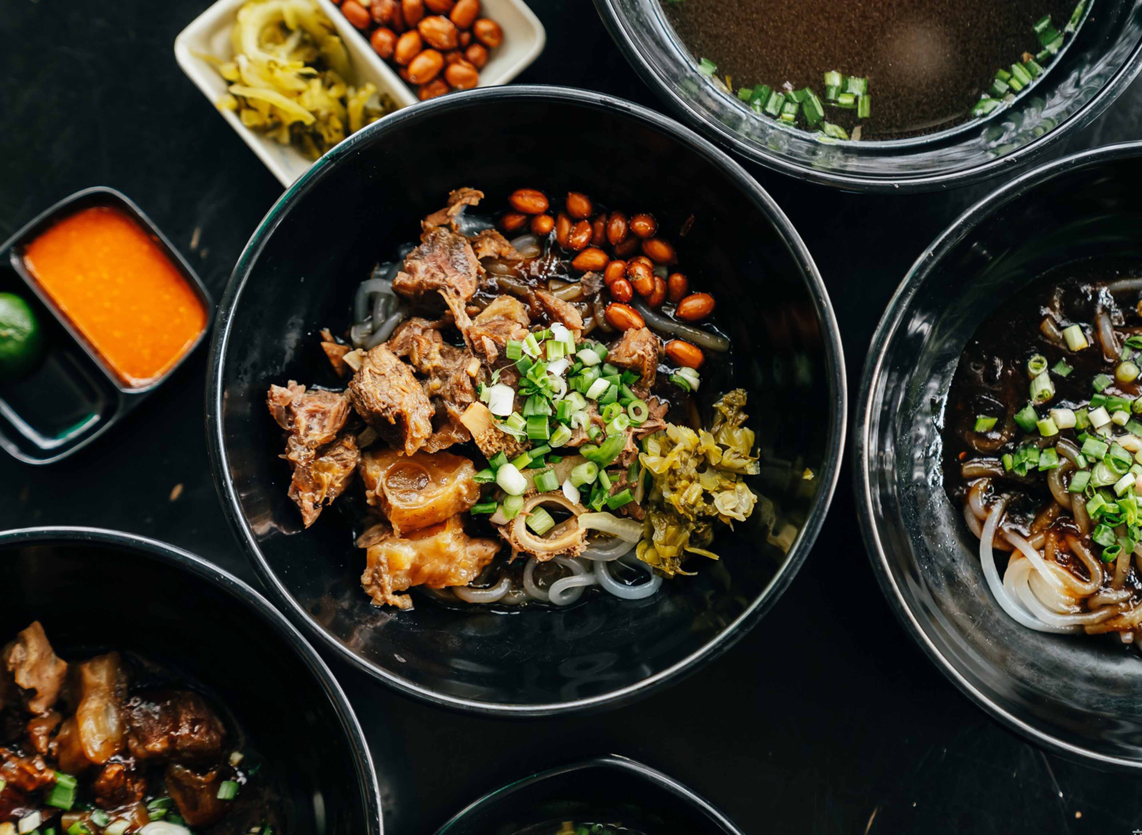 Caihong Beef Noodle 彩虹牛腩面 menu and delivery in Johor Bahru foodpanda