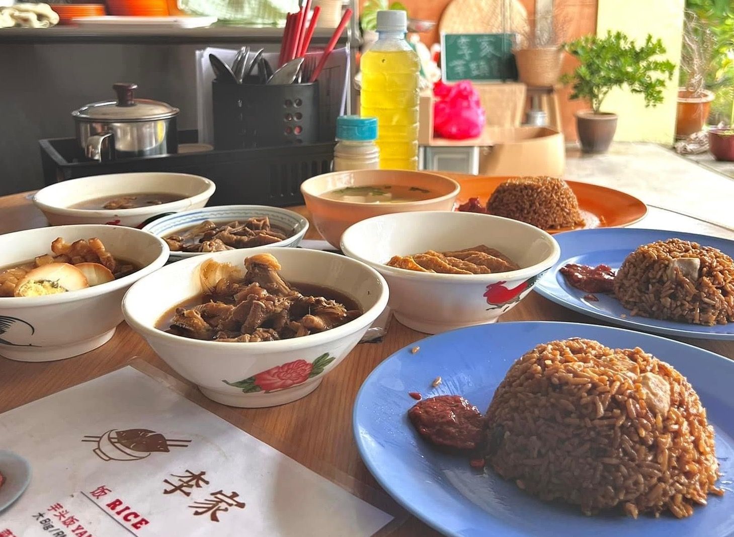 Lee Heritage Yam Rice menu and delivery in Klang foodpanda