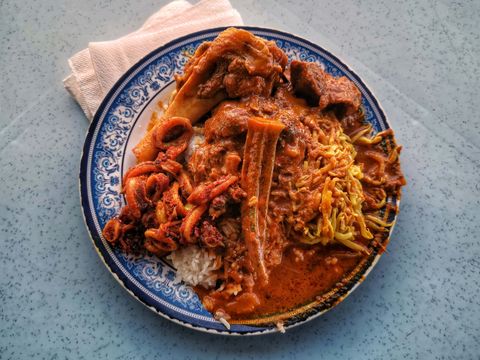 Capati Corner | Kedai Makanan dan Minuman Cik Rose