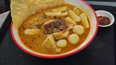 Wei Wei Niang Niang Laksa 薇薇酿酿laksa