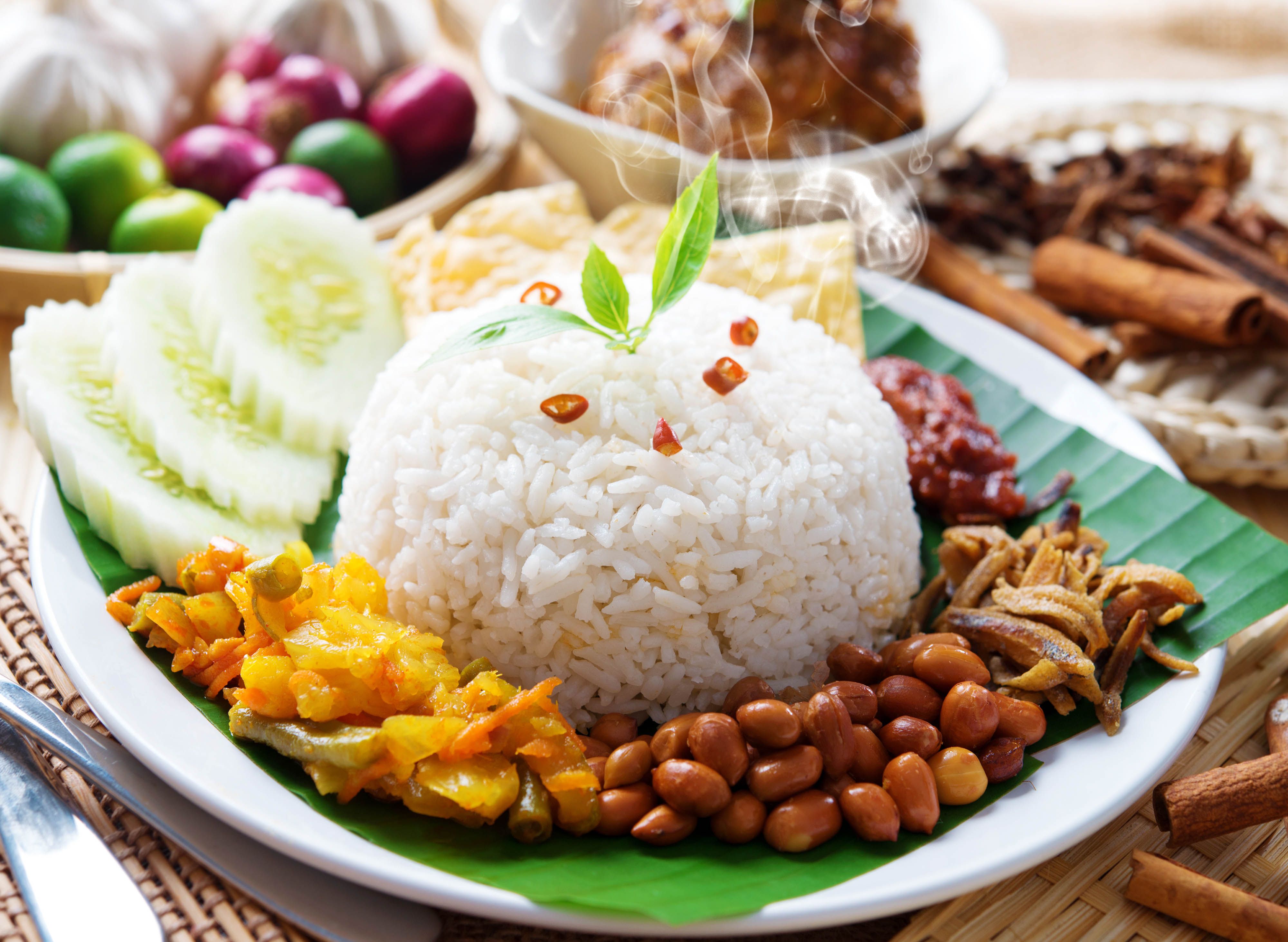 2610 NASI LEMAK LEGEND menu and delivery in Melaka | foodpanda