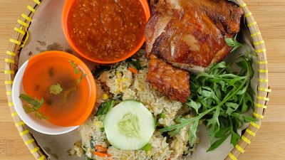 Ayam Penyet Bahagia