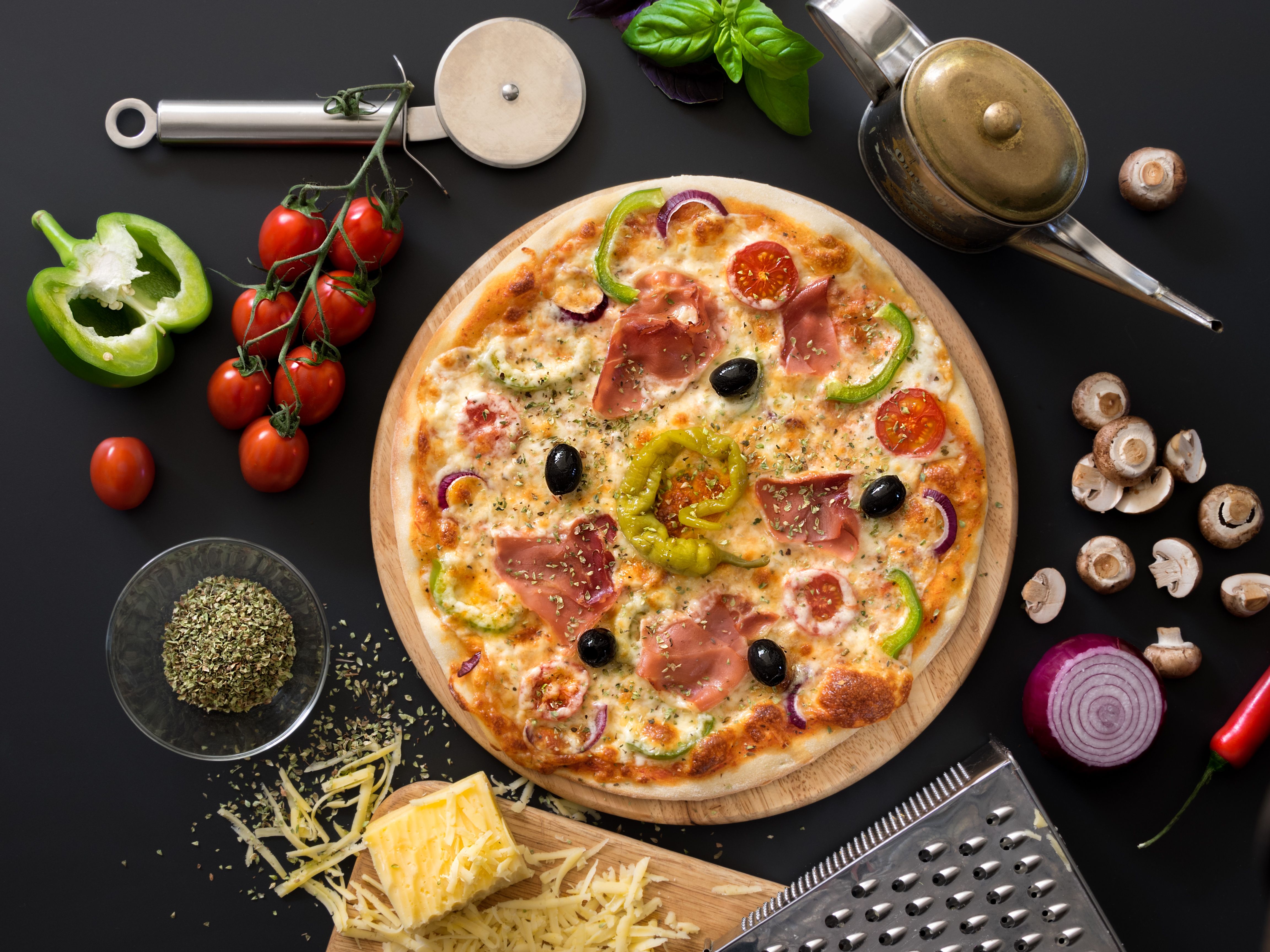 Holtet Pizza & Kebab vendor logo