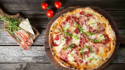 Happy Time Pizza - Kristiansand Sentrum