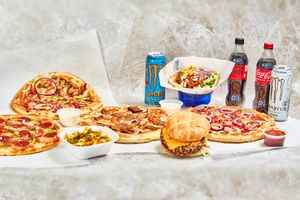 Smash Burgers by Linderud Pizza -