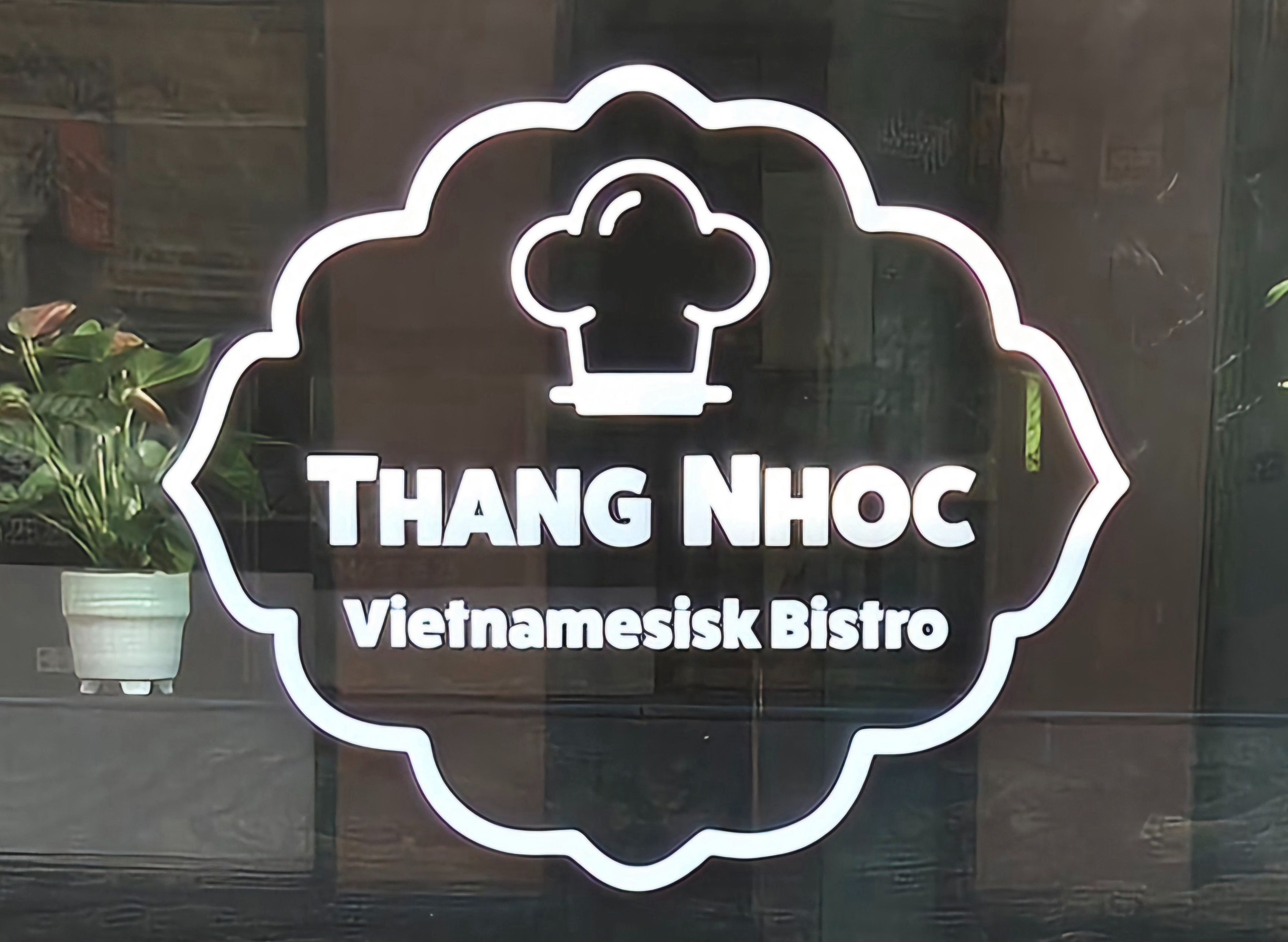 Thang Nhoc vendor logo