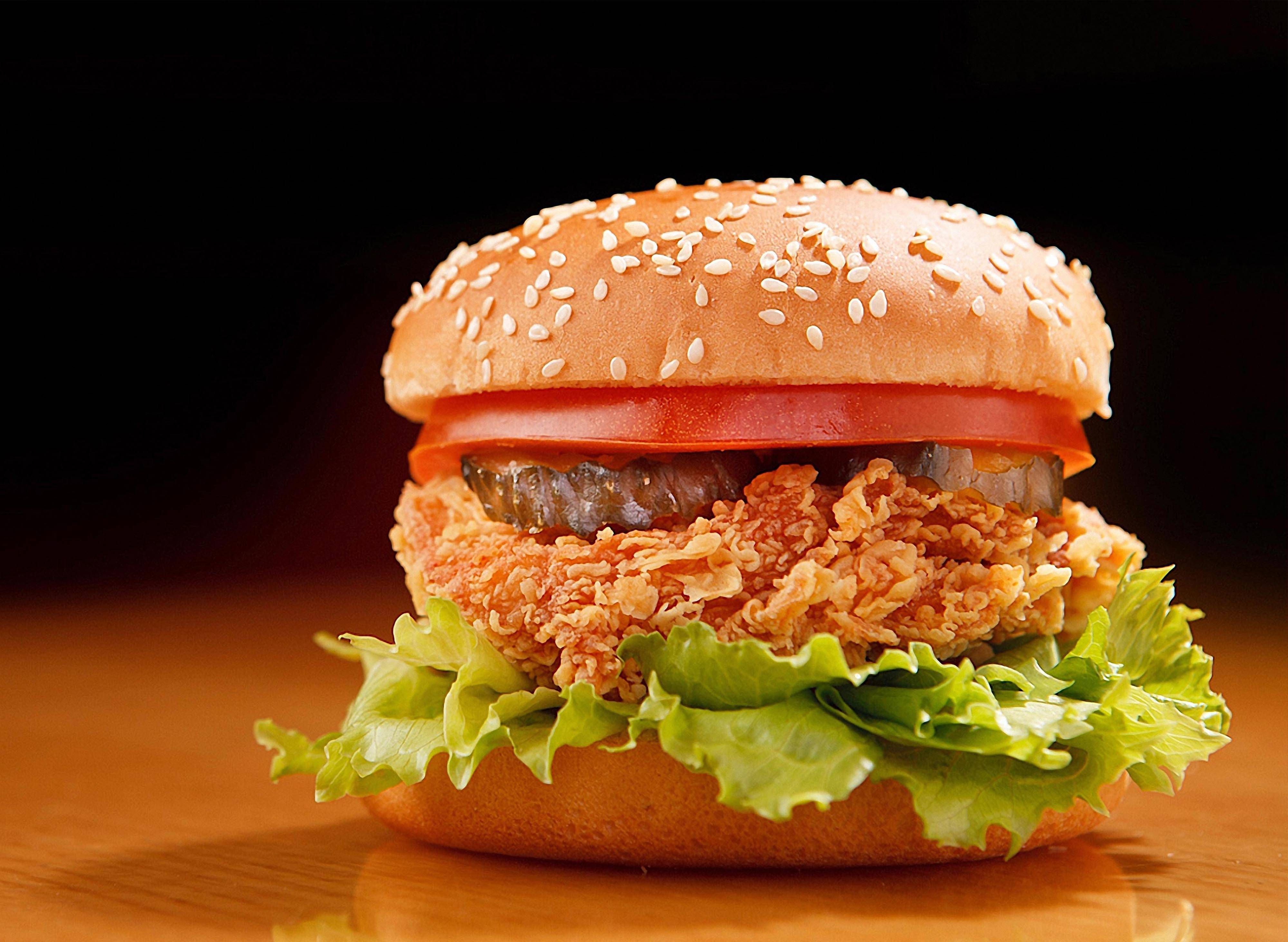 Town Mega burger Nattöppet vendor logo