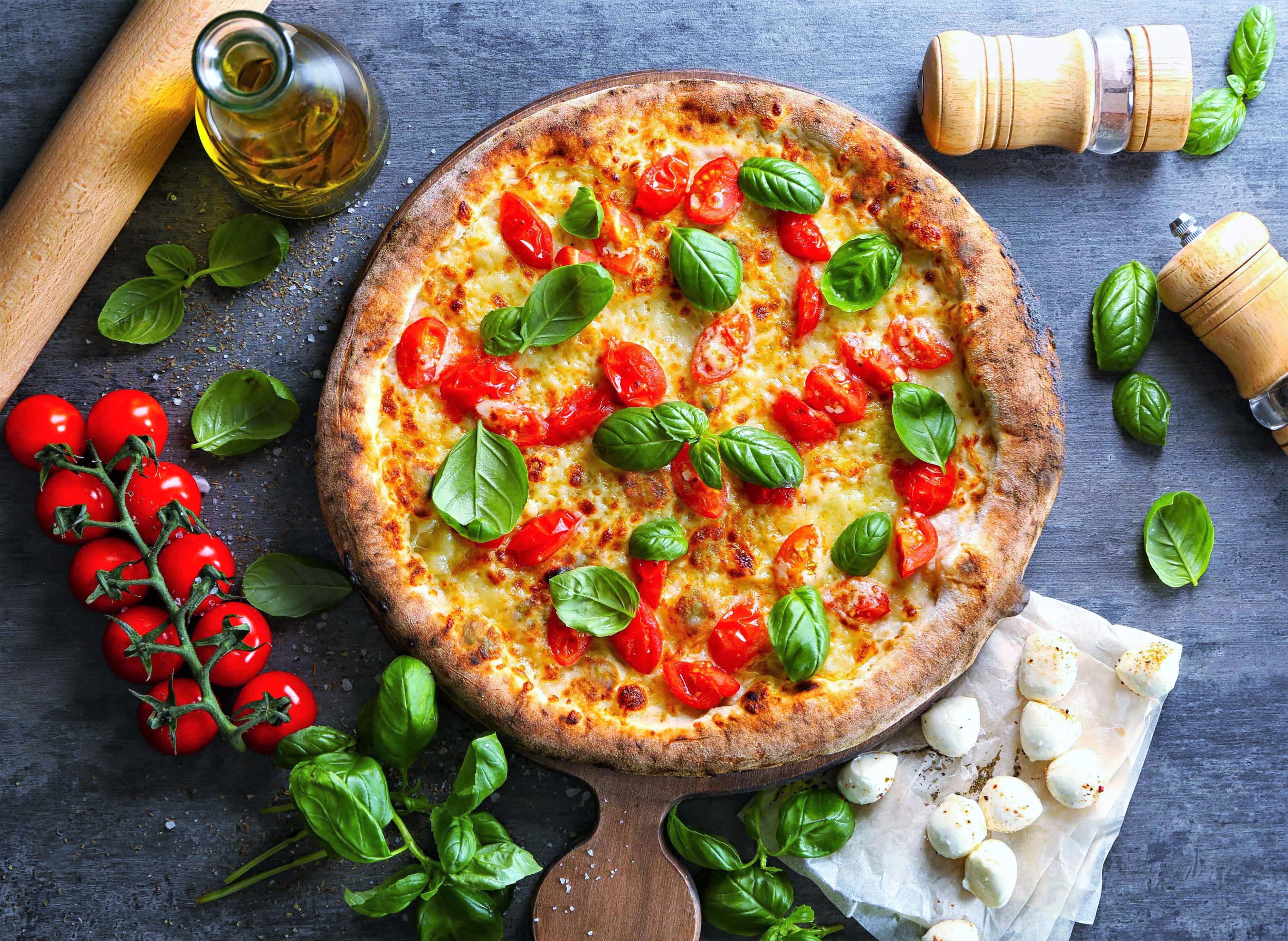 Viktoria Pizzeria vendor logo