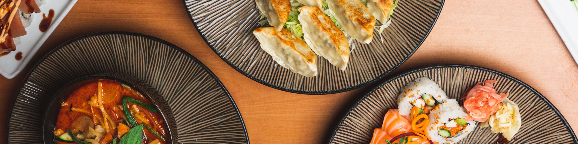 Bamboo Sushi & Thai Woks meny & priser Beställ online i huralis