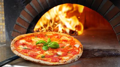 Nelenn's Pizzeria