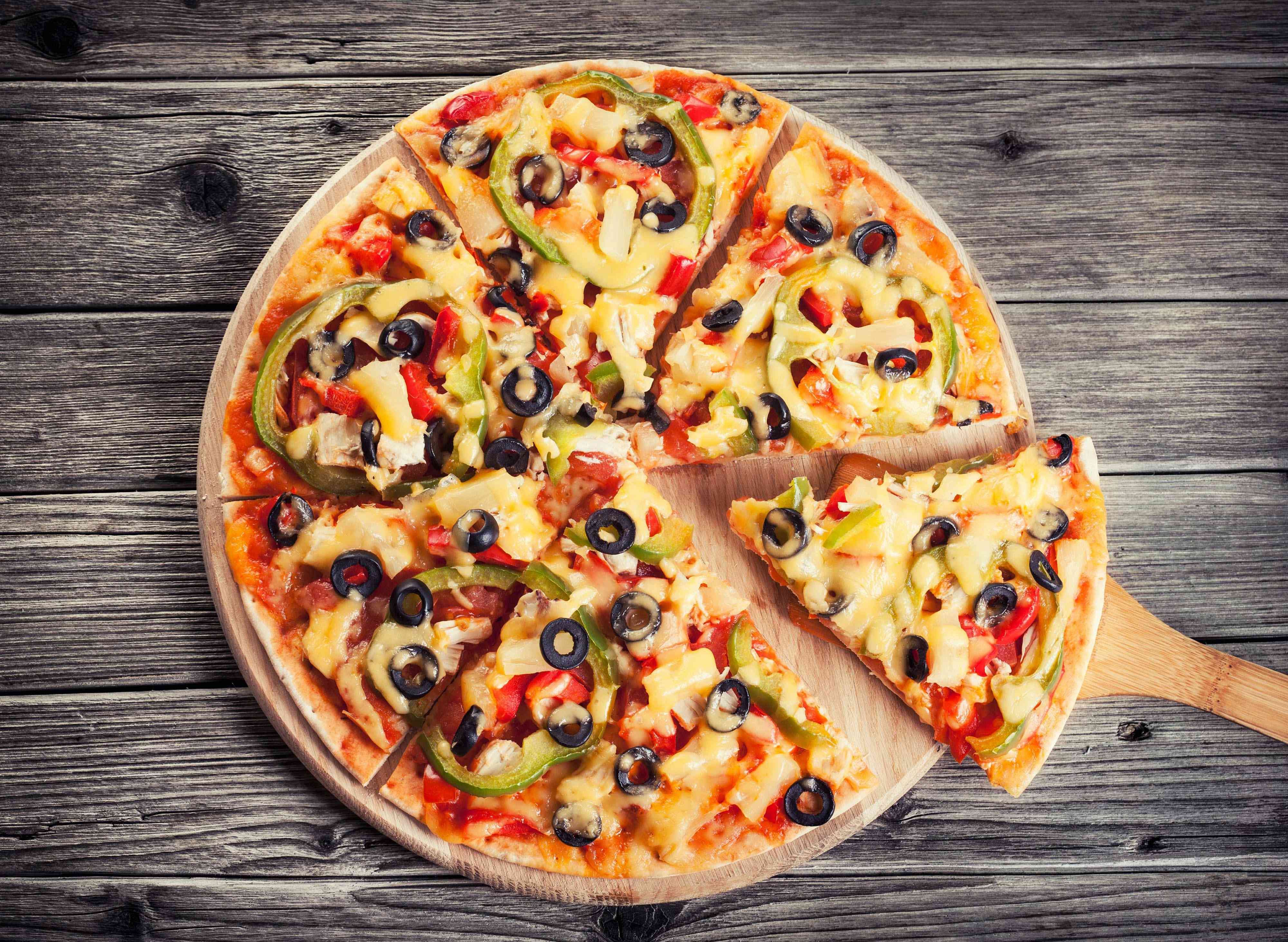 Knekten Gatukök & Pizzeria vendor logo