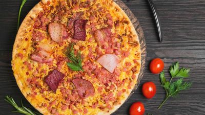 Linas pizzeria & steakhouse (fd La guna)