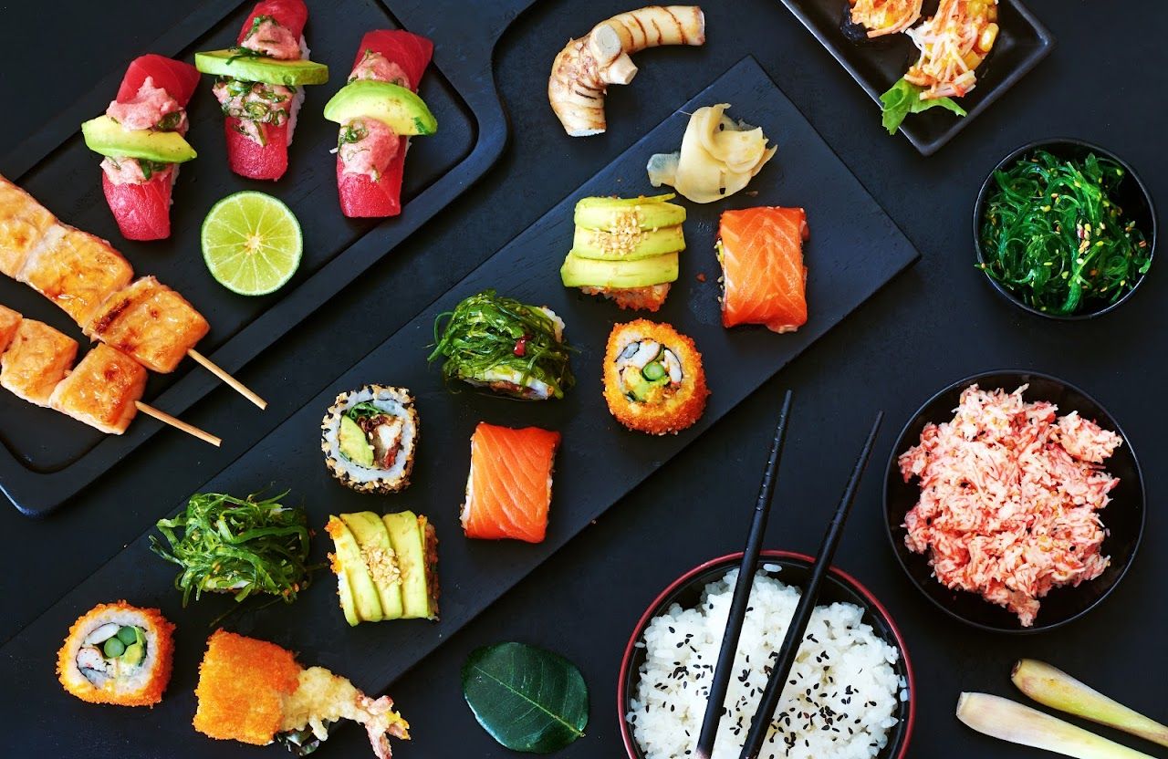 Bro Sushi & wok vendor logo