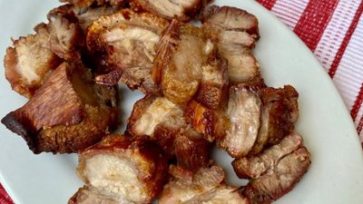 Queen's Roasted Chicken & Liempo - Rizal Street