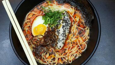 Ramen Bar Maki Moto Haus - Quebiwan