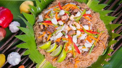 C's Lechon And Lechon Belly - Dos Hermanos Street