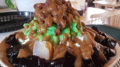 Merlion Street Food - La Trinidad