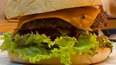 Hungry Burgz  - Boni Avenue