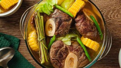 Jonsys Goto Bulalo Open 24/7 - National Highway